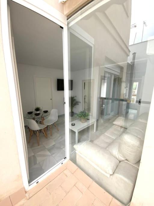 My Home In Triana, Luminoso Y Acogedor Apartamento Севиля Екстериор снимка